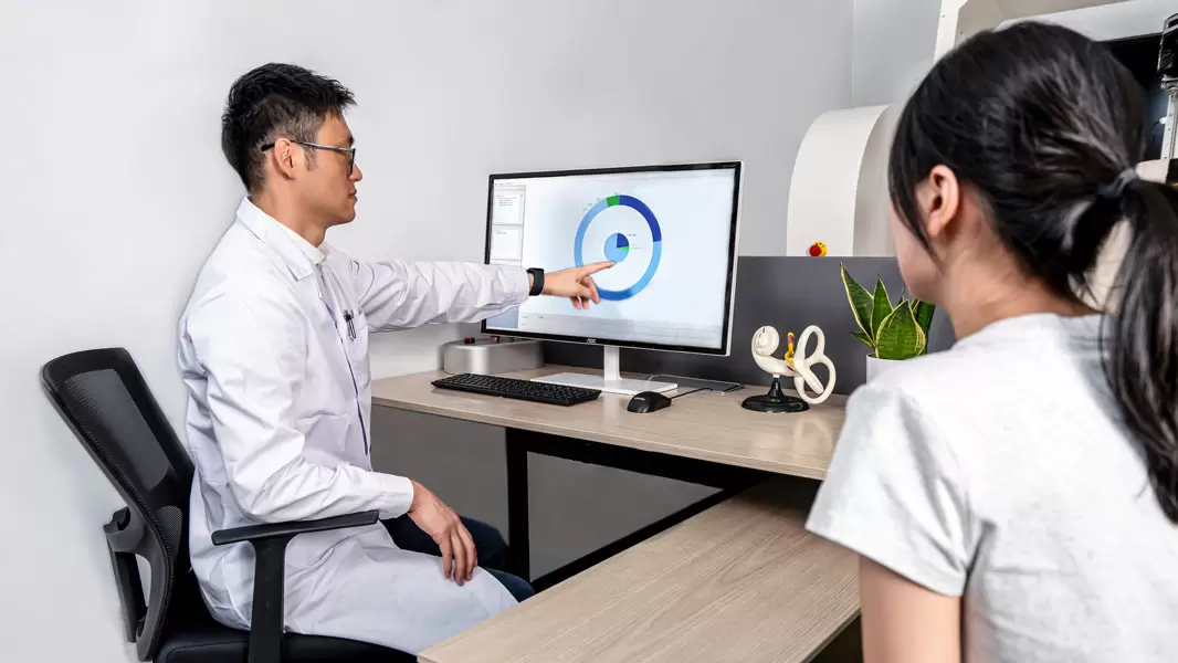 Contrairement aux syst&egrave;mes de diagnostic qui n&eacute;cessitent d'importantes ressources